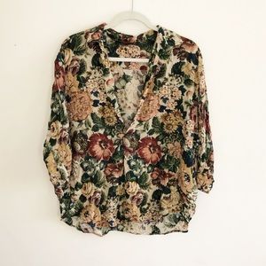VINTAGE inspired floral blouse